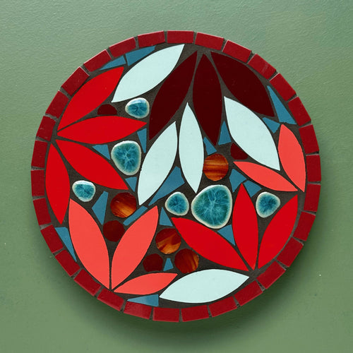 Dessous-de-plat mosaïque Magnolia rouge garance et bleu paon | EMPREINTES Paris - EMPREINTES Paris