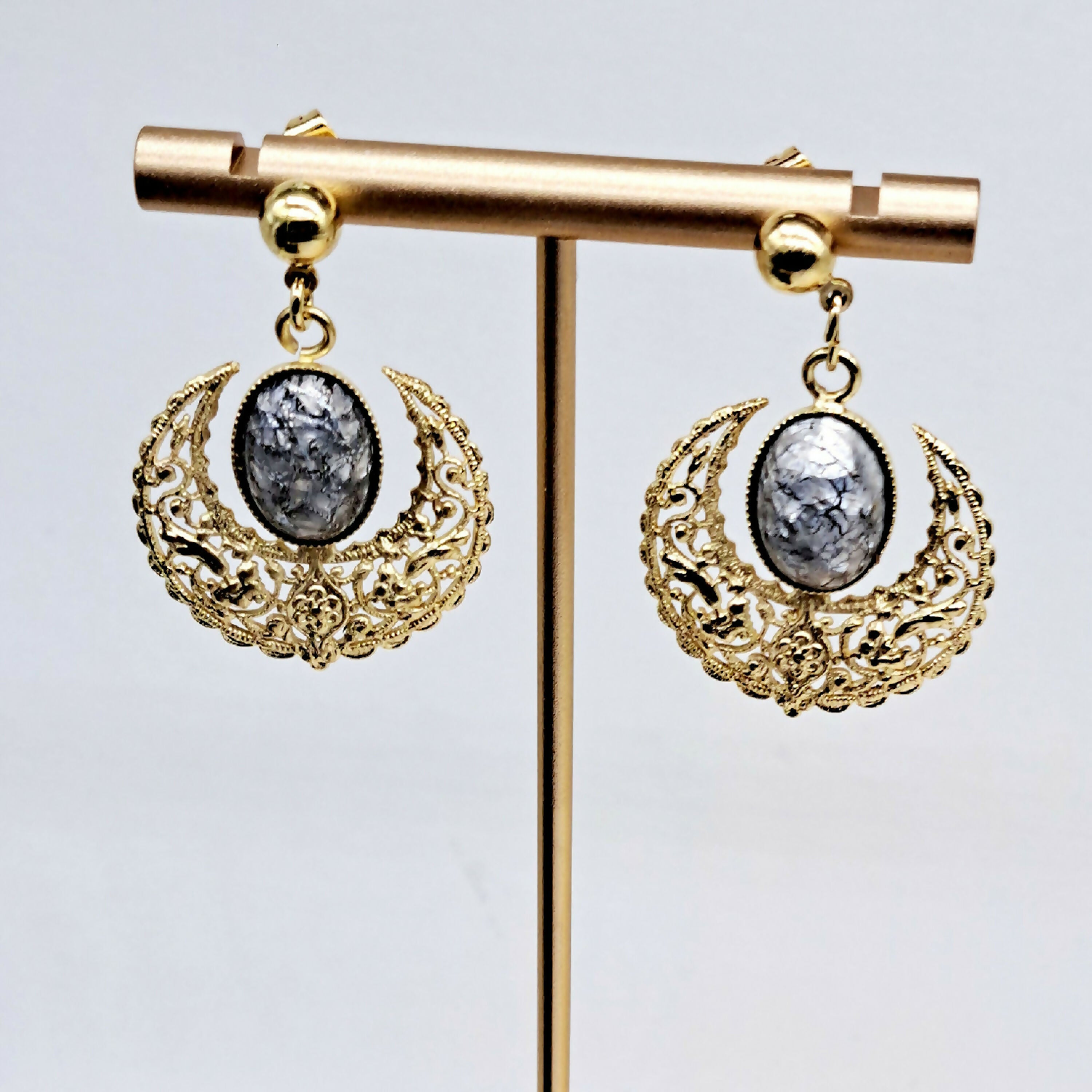 boucles_doreilles_en_laiton_dore_13_thierry_dhaine copie | EMPREINTES Paris