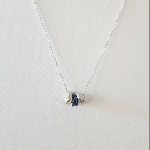 collier_discret_petits_nids_en_argent_massif_925_recycle_maa_bijoux1 copie | EMPREINTES Paris - EMPREINTES Paris