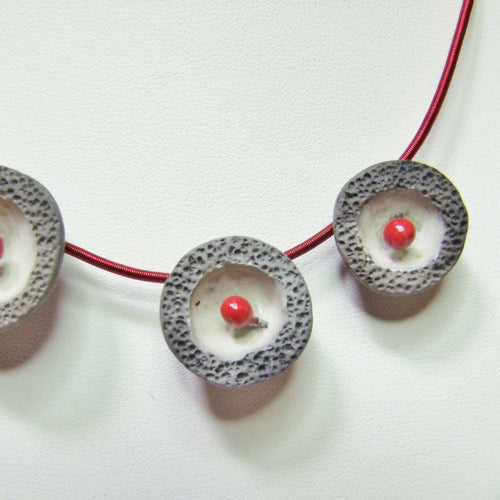 Collier Miro Coupelle rouge | EMPREINTES Paris - EMPREINTES Paris