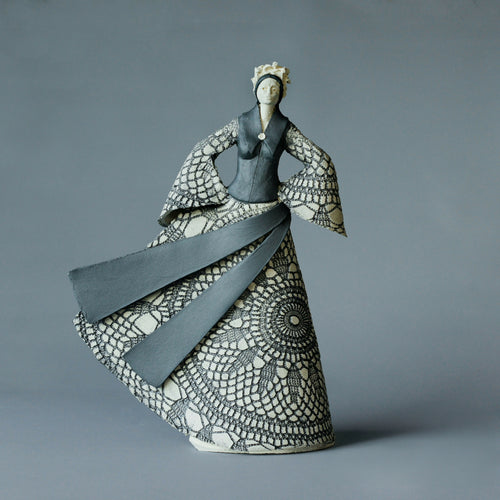 statuette_madame_noir_et_blanc_n°333_jeanne_sarah_bellaiche copie | EMPREINTES Paris - EMPREINTES Paris