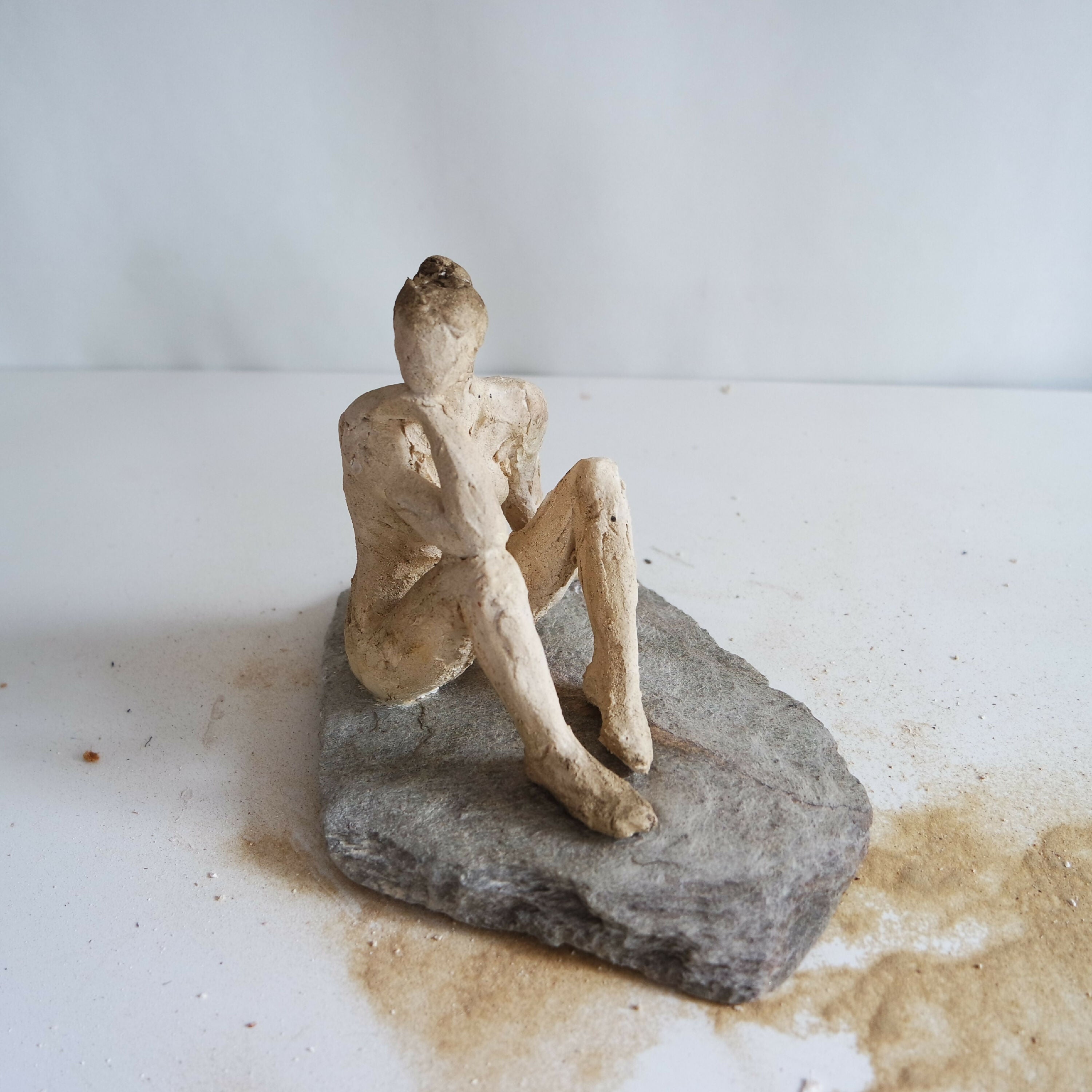 scfHTQaY8Z | EMPREINTES Paris