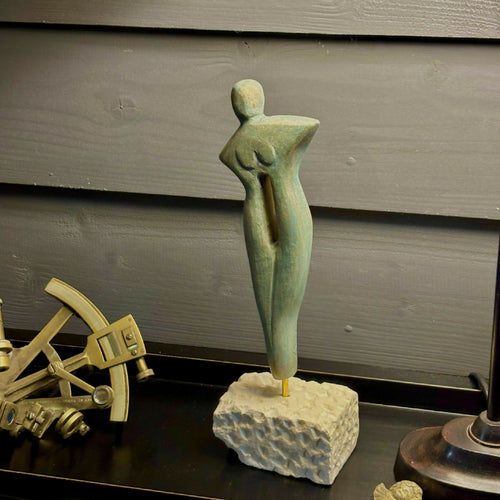 Figurine 3 en pierre calcaire de Crazannes, patiné bronze vert | EMPREINTES Paris - EMPREINTES Paris