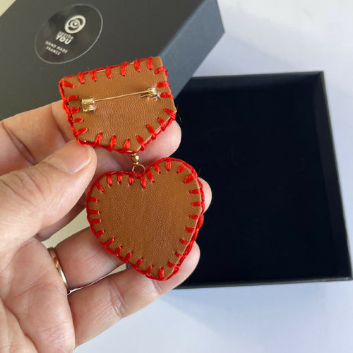 broche_legion_damour_rouge_agathe_you copie | EMPREINTES Paris - EMPREINTES Paris