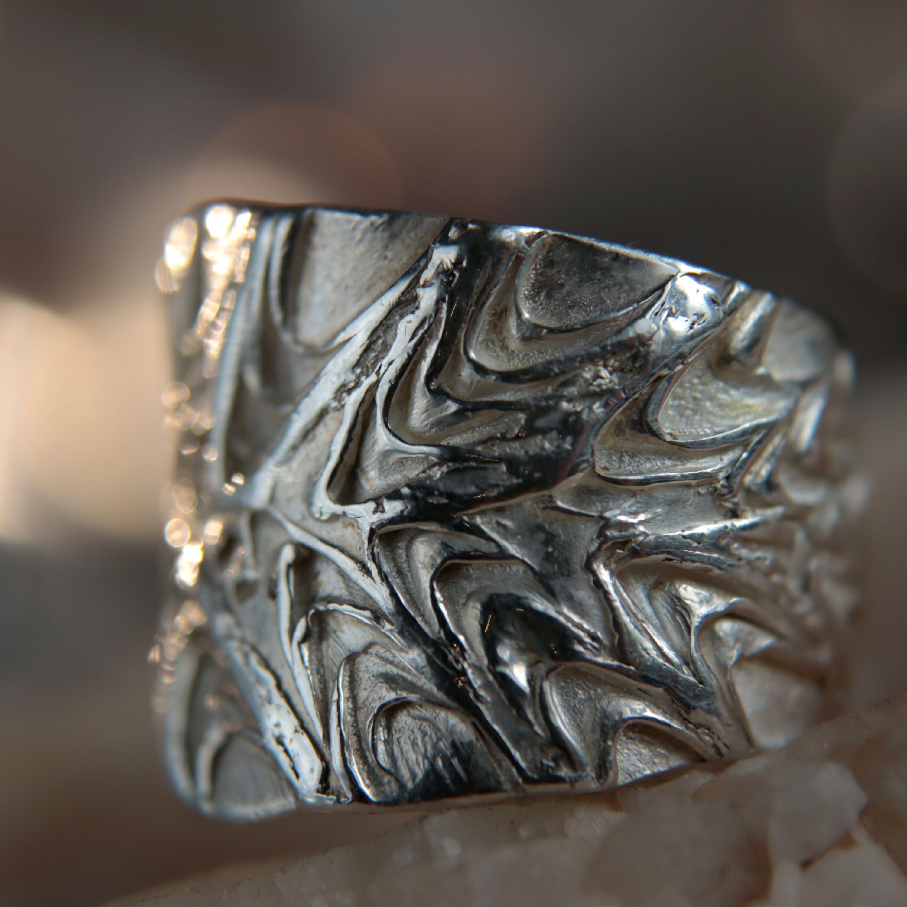 bague_vegetal_iii_est_une_piece_unique_t55_en_argent_pur_sol_billeke copie | EMPREINTES Paris