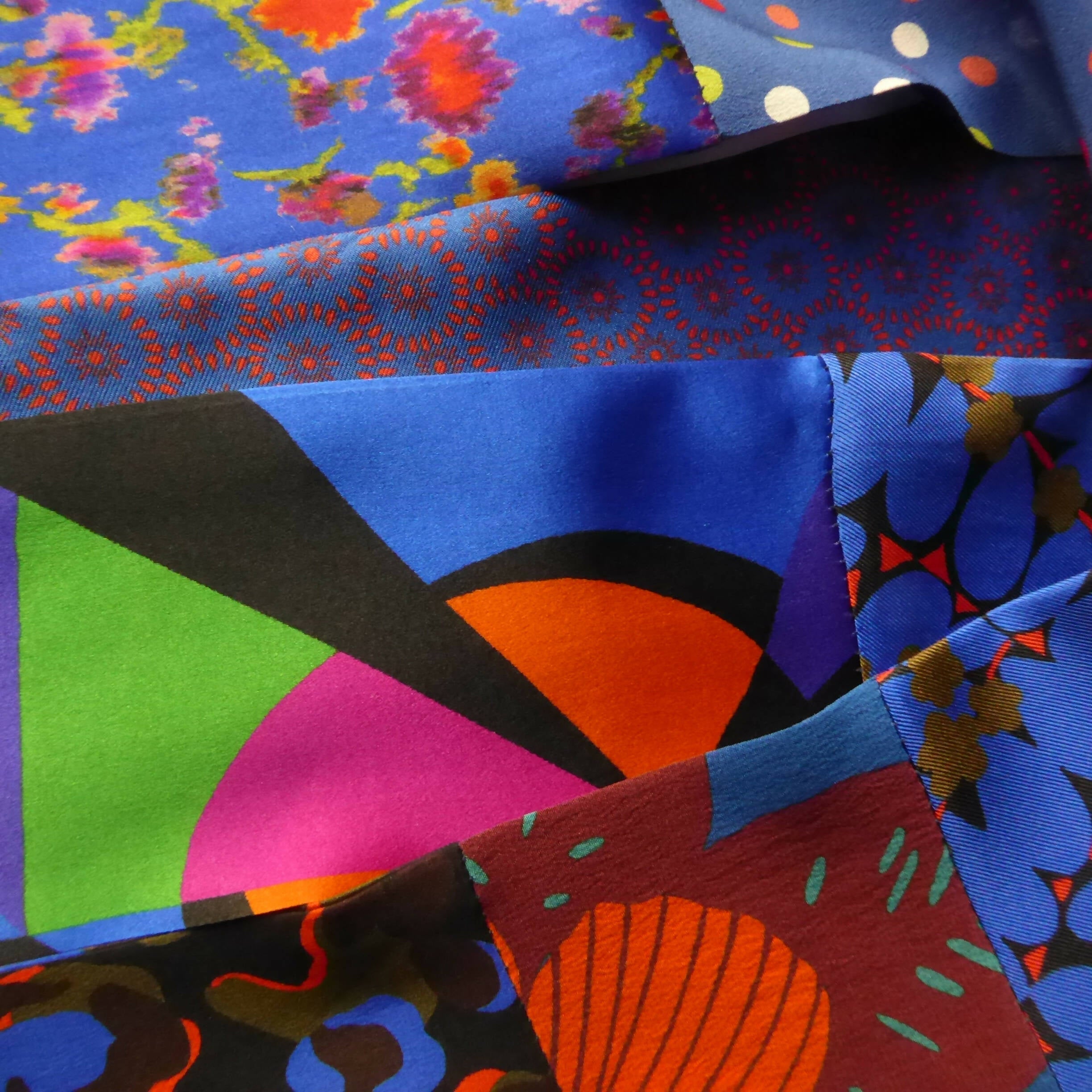 TqciJHpuMG | EMPREINTES Paris