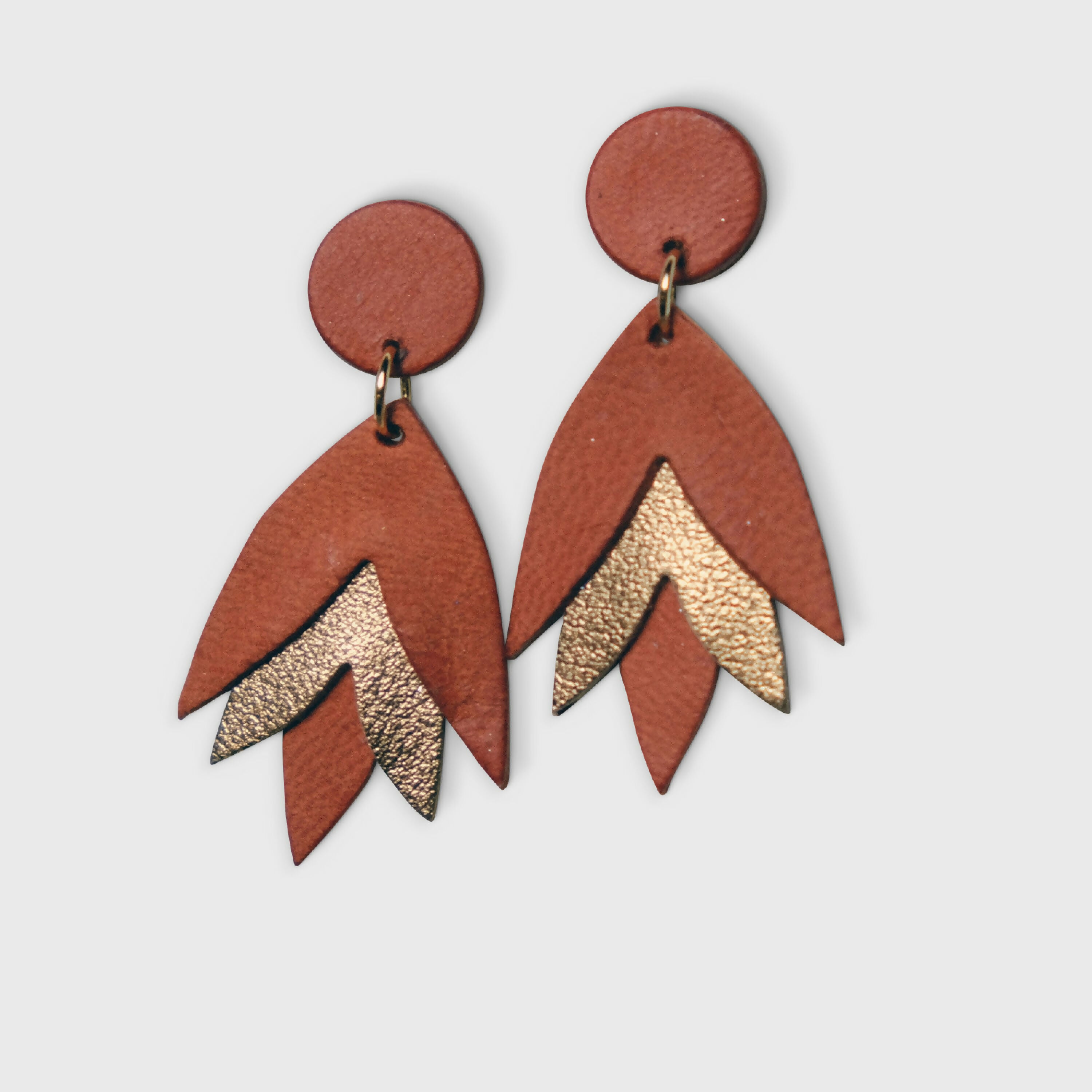 boucles_doreilles_izia_camel_fushia_noir_genati | EMPREINTES Paris
