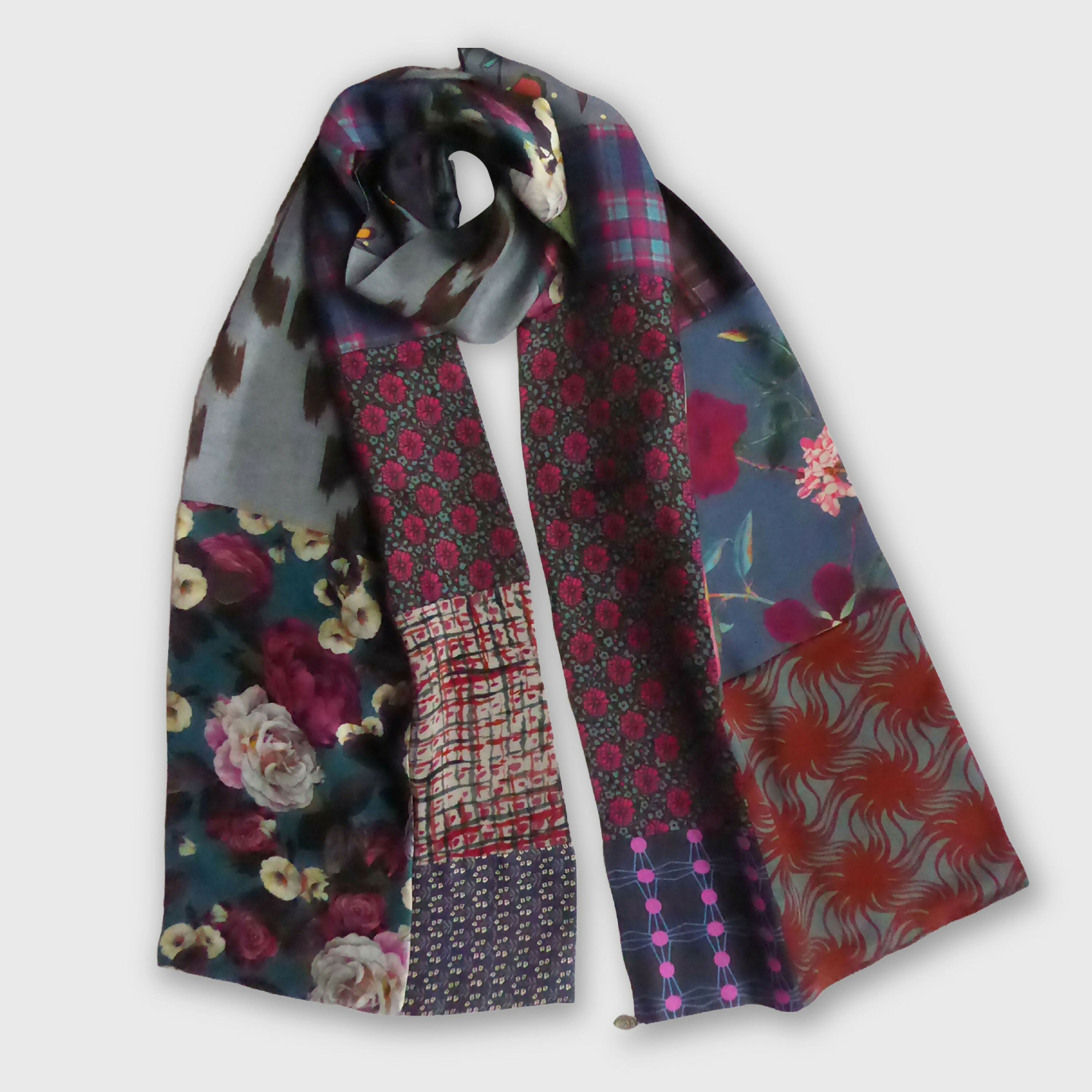 grande_echarpe_soie_mix_flower_bleu_gris_maya_hochman copie | EMPREINTES Paris