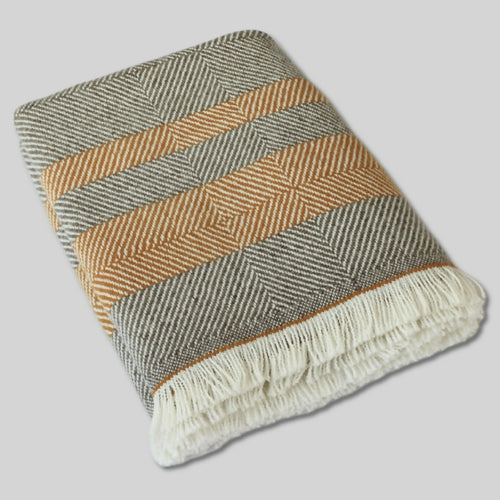 Plaid Le Montagnard | EMPREINTES Paris - EMPREINTES Paris