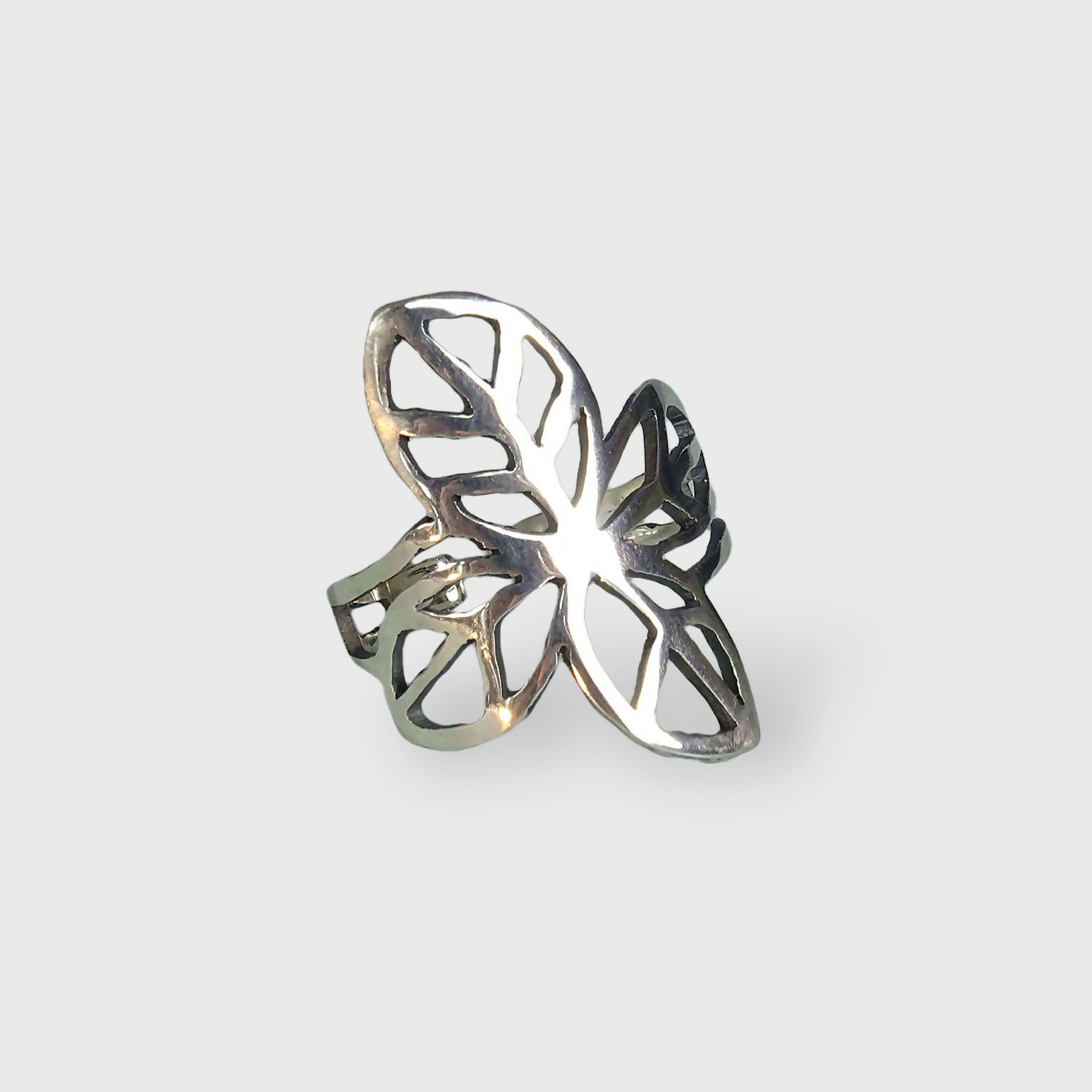 bague_trefle_a_quatre_feuilles_en_argent_lumiss_design copie | EMPREINTES Paris