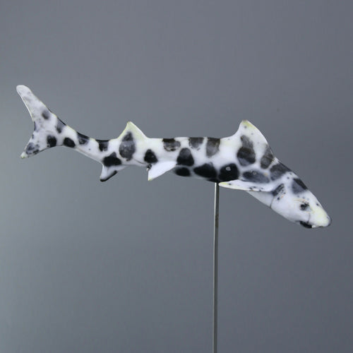 sculpture_requin_leopard_en_raku_nu_sara_grace_wevill copie | EMPREINTES Paris - EMPREINTES Paris