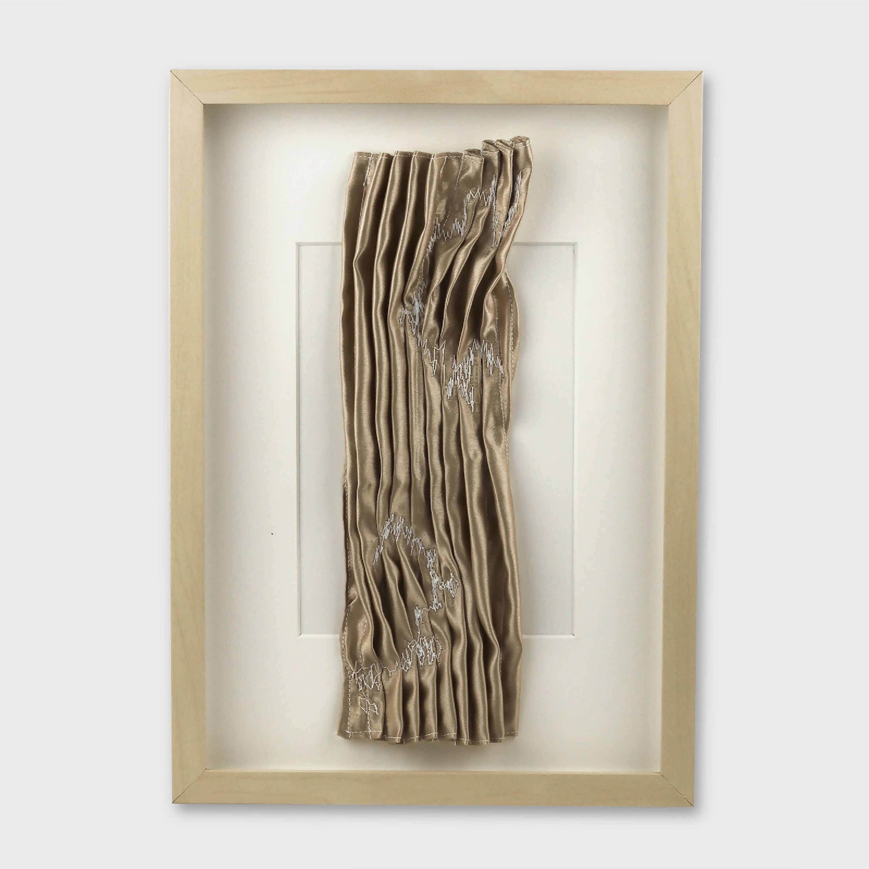 tableau_textile_encadre_oscillations_cuivre_a4_floriane_schmitt_studio copie | EMPREINTES Paris