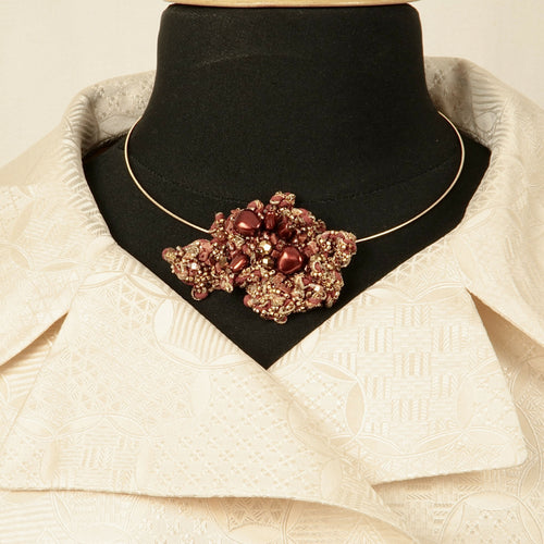 Collier Baroque rouge - Sculpture textile à porter | EMPREINTES Paris - EMPREINTES Paris