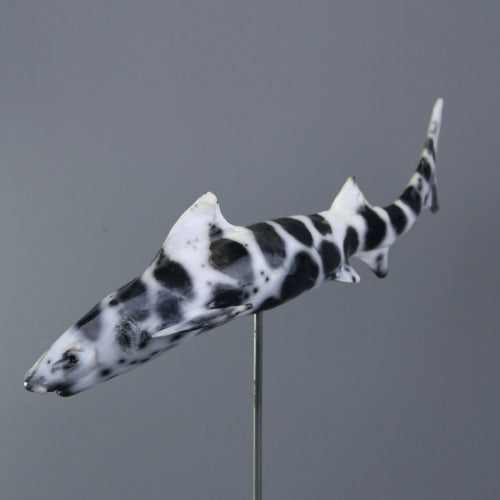 sculpture_requin_leopard_en_raku_nu_sara_grace_wevill copie | EMPREINTES Paris - EMPREINTES Paris