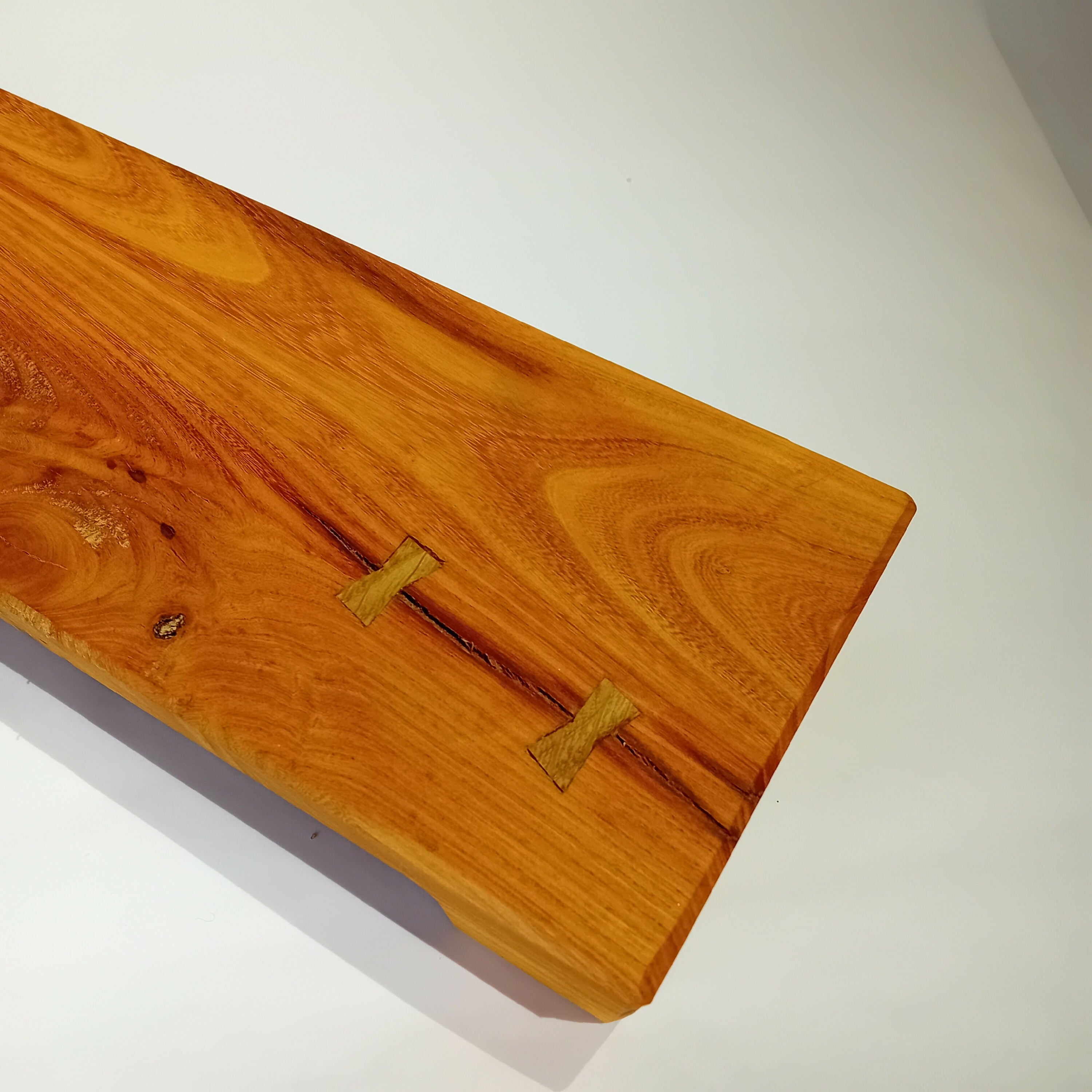 Planche de présentation en bois zelkova I | EMPREINTES Paris