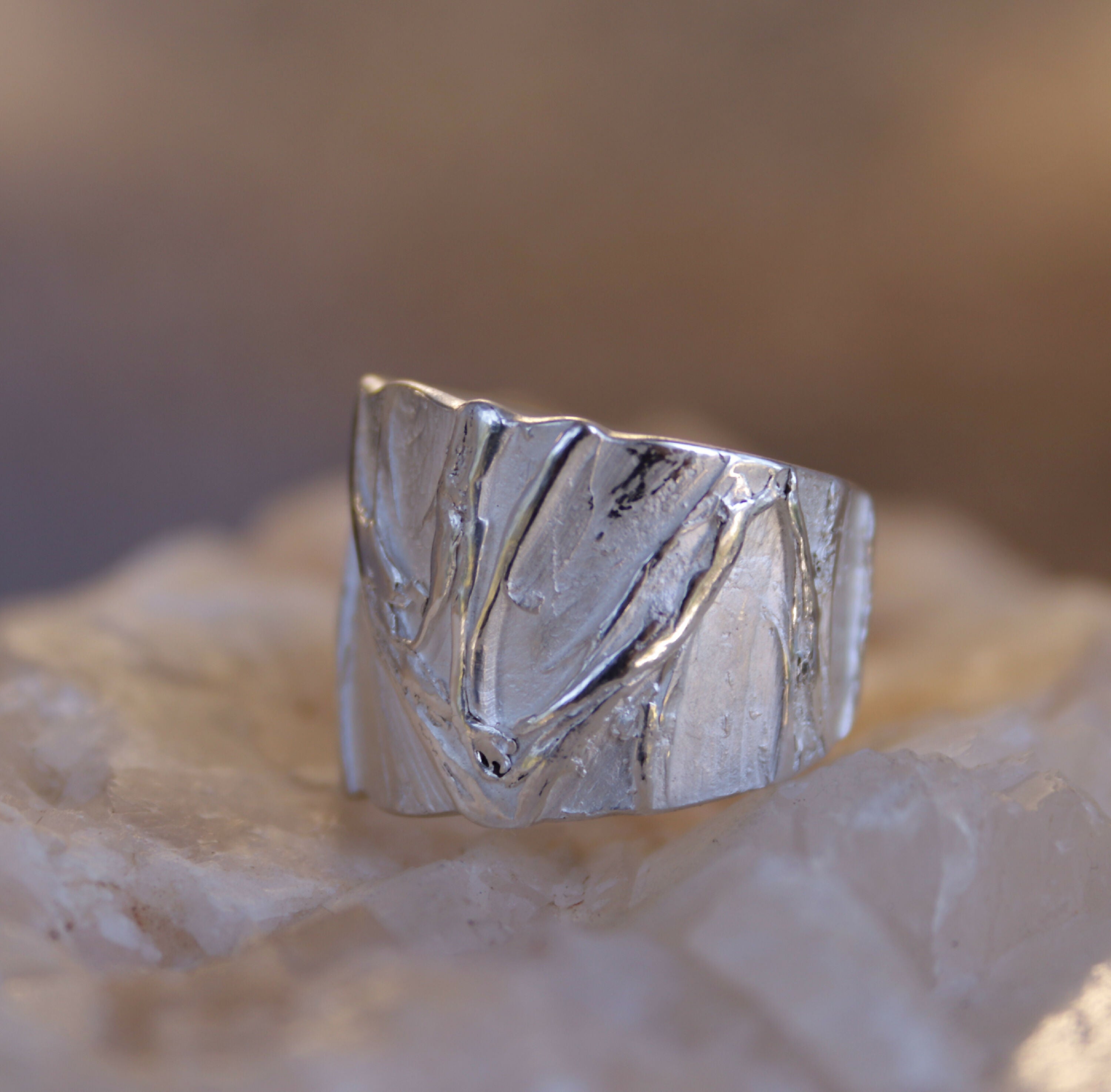 bague_ecorce_iii_piece_unique_t49_en_argent_pur_sol_billeke copie | EMPREINTES Paris