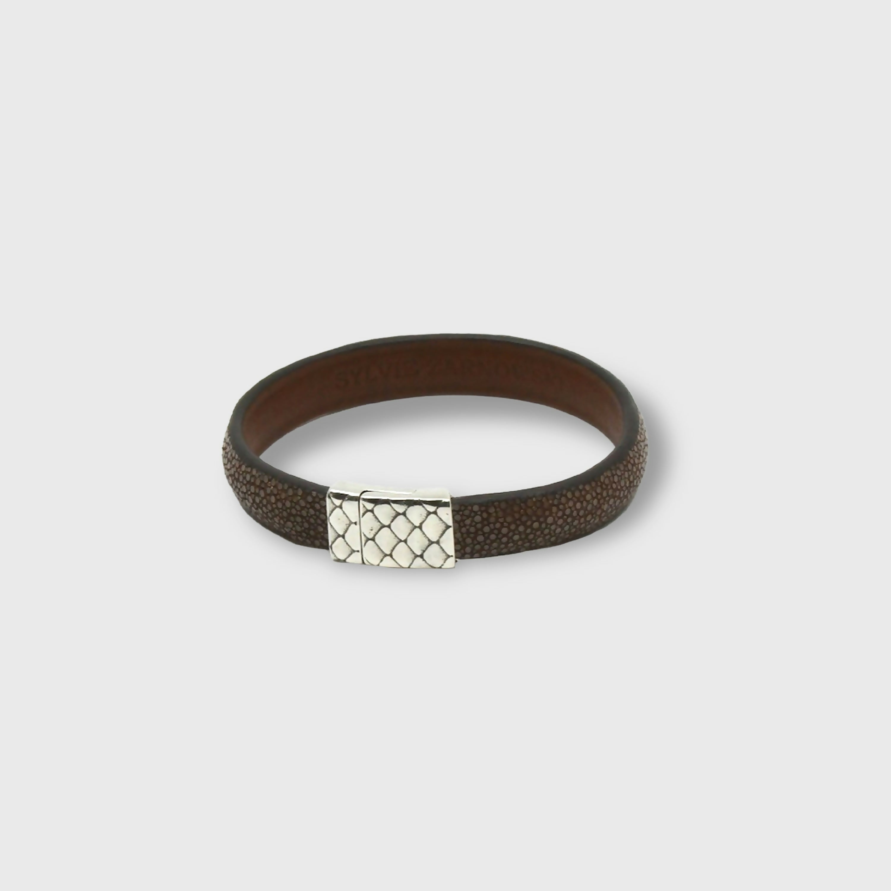 bracelet_en_galuchat_marron_fermoir_sirena_sylvie_zarnowski copie | EMPREINTES Paris