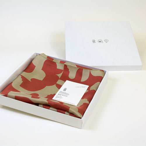 carre_de_soie_figures_contre_figures_prelude_dans_la_pampa copie | EMPREINTES Paris - EMPREINTES Paris