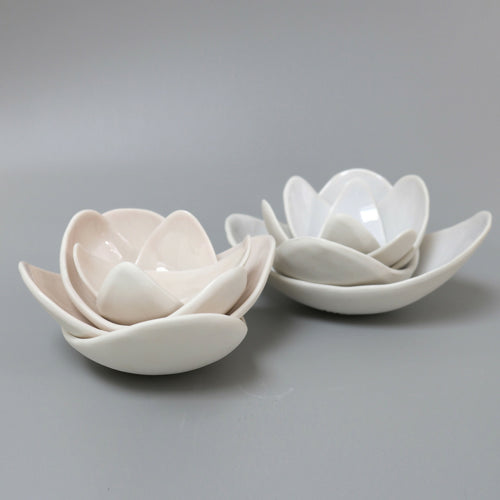 coupe_fleur_de_lotus_en_porcelaine_cglabsete | EMPREINTES Paris - EMPREINTES Paris