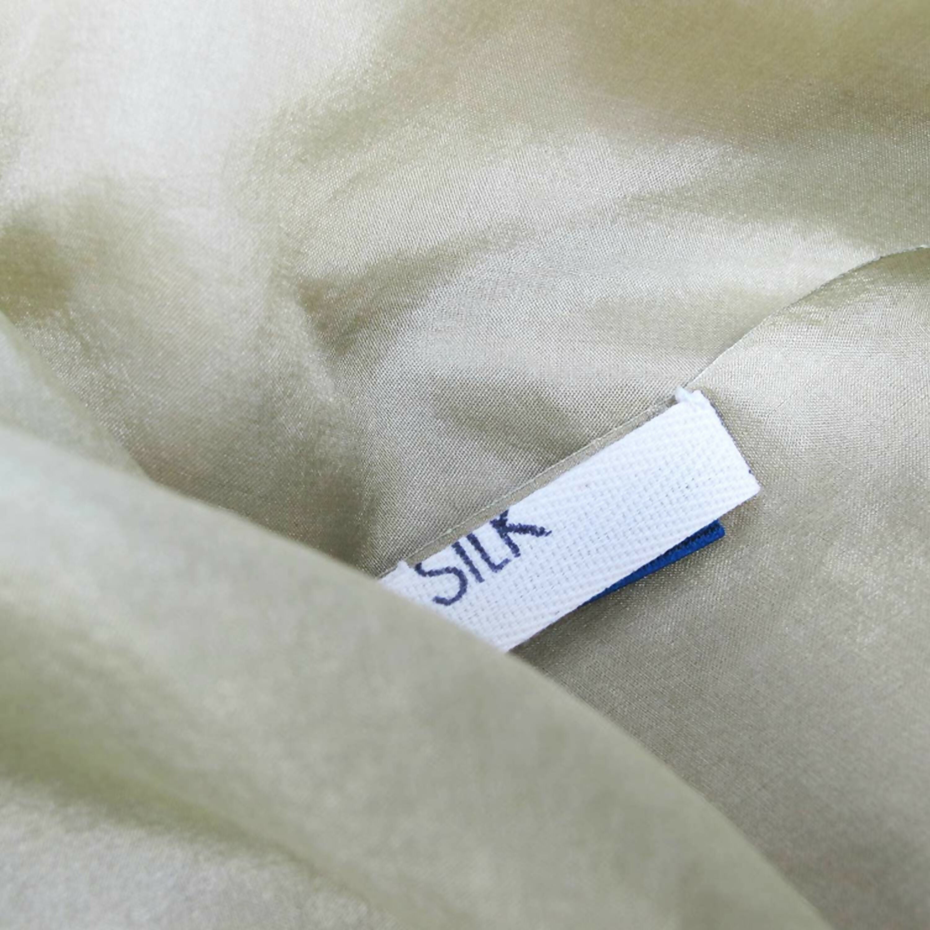 carre_140_uni_beige_plante_sophie_guyot_soieries copie | EMPREINTES Paris