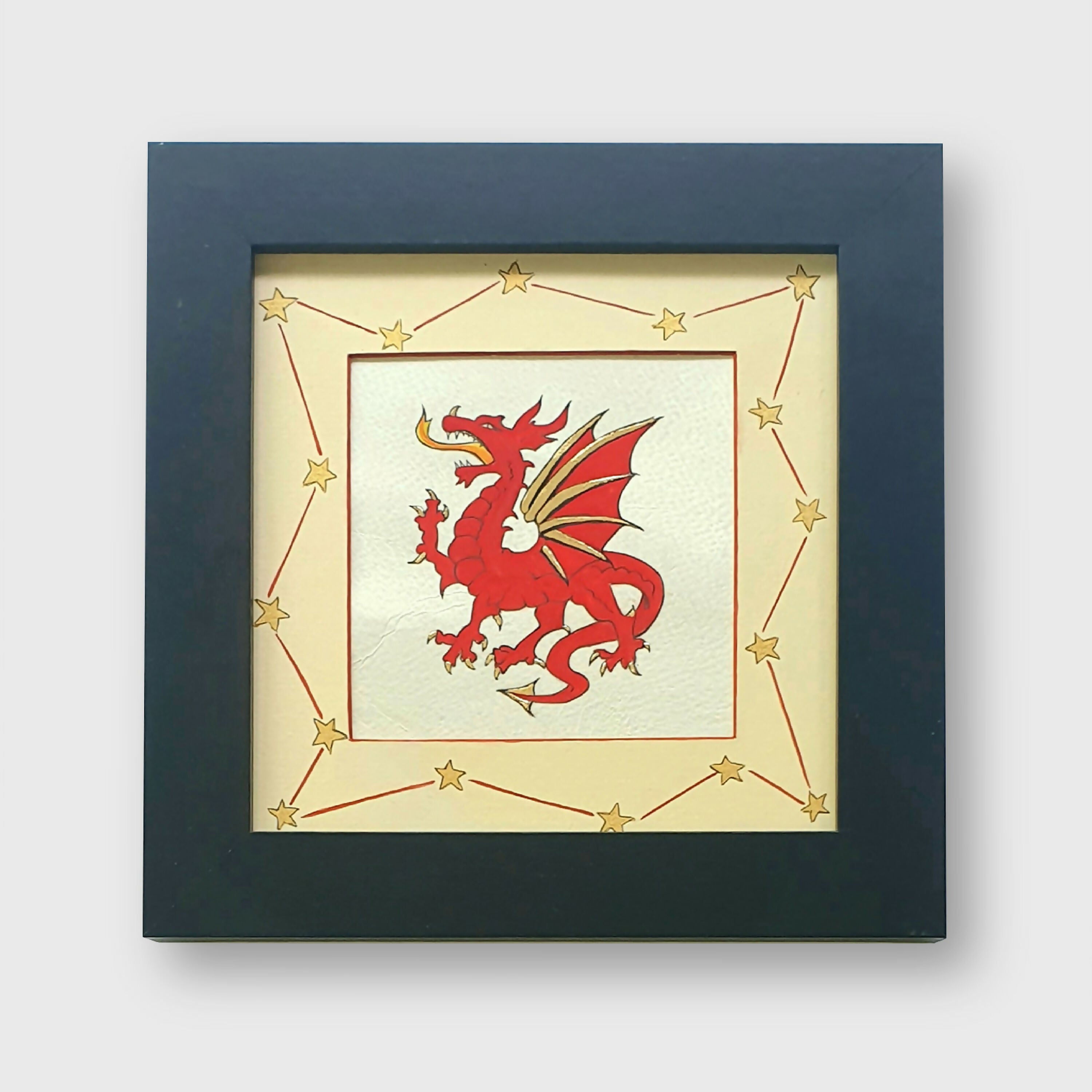 enluminure_dragon_rouge_les_parchemins_dores_enluminure copie | EMPREINTES Paris