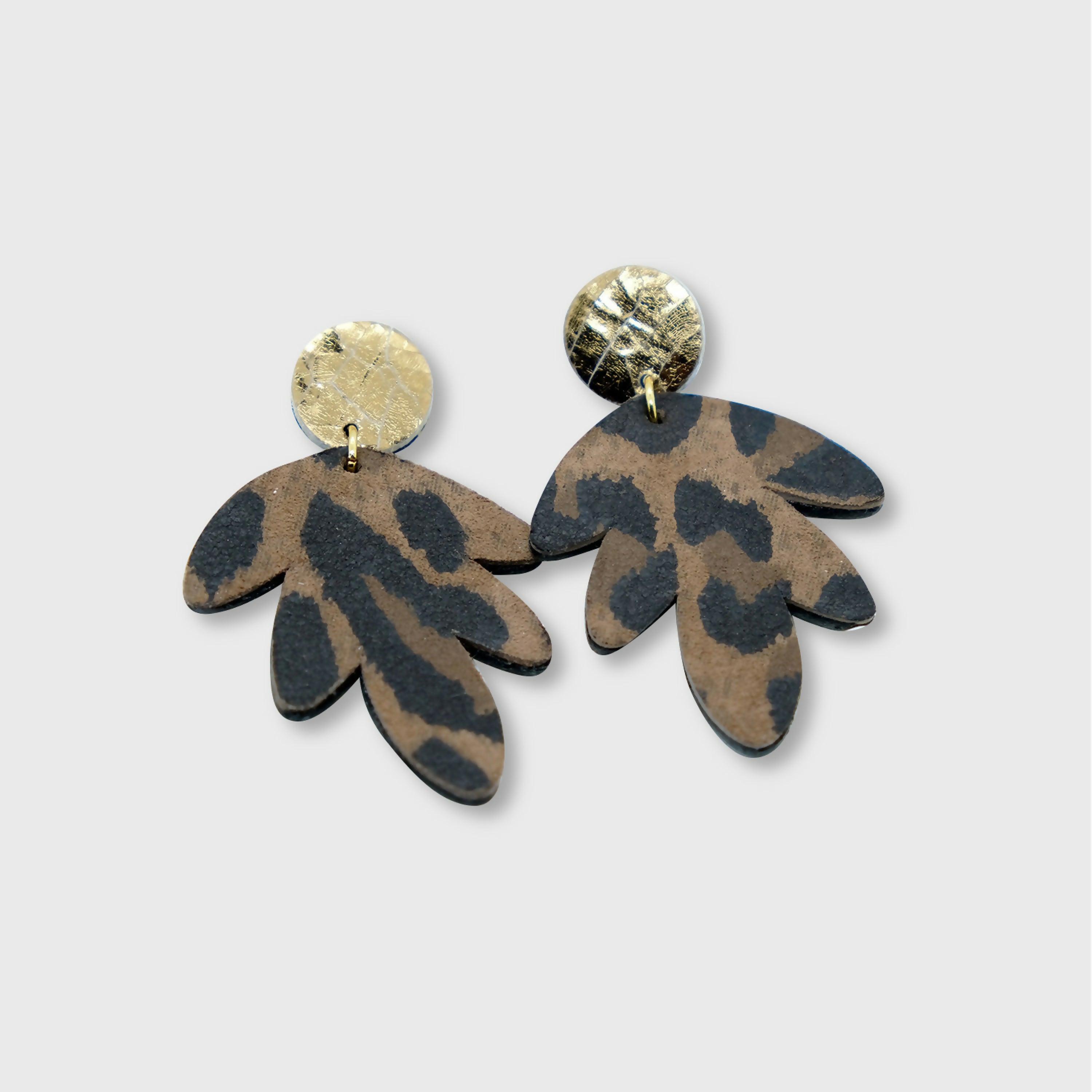 boucles_doreilles_en_cuir_september_leopard_genati copie | EMPREINTES Paris
