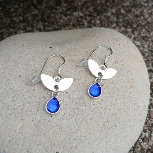 boucles_doreilles_lenvol_des_gouttes_en_email_champleve_sur_argent_les_emaux_arediens_lemail_grand_feu_de_limoges copie | EMPREINTES Paris - EMPREINTES Paris