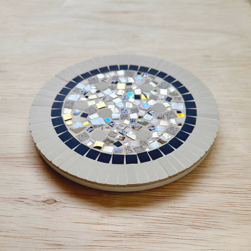 dessous_de_plat_blanc_et_or_confettis_anis_et_celadon copie | EMPREINTES Paris - EMPREINTES Paris