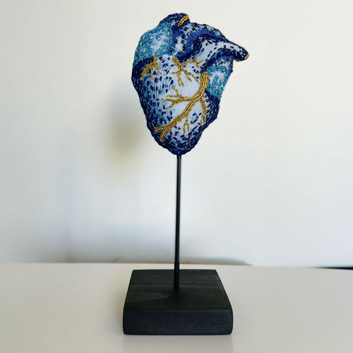Sculpture textile Mon petit coeur bleu | EMPREINTES Paris - EMPREINTES Paris