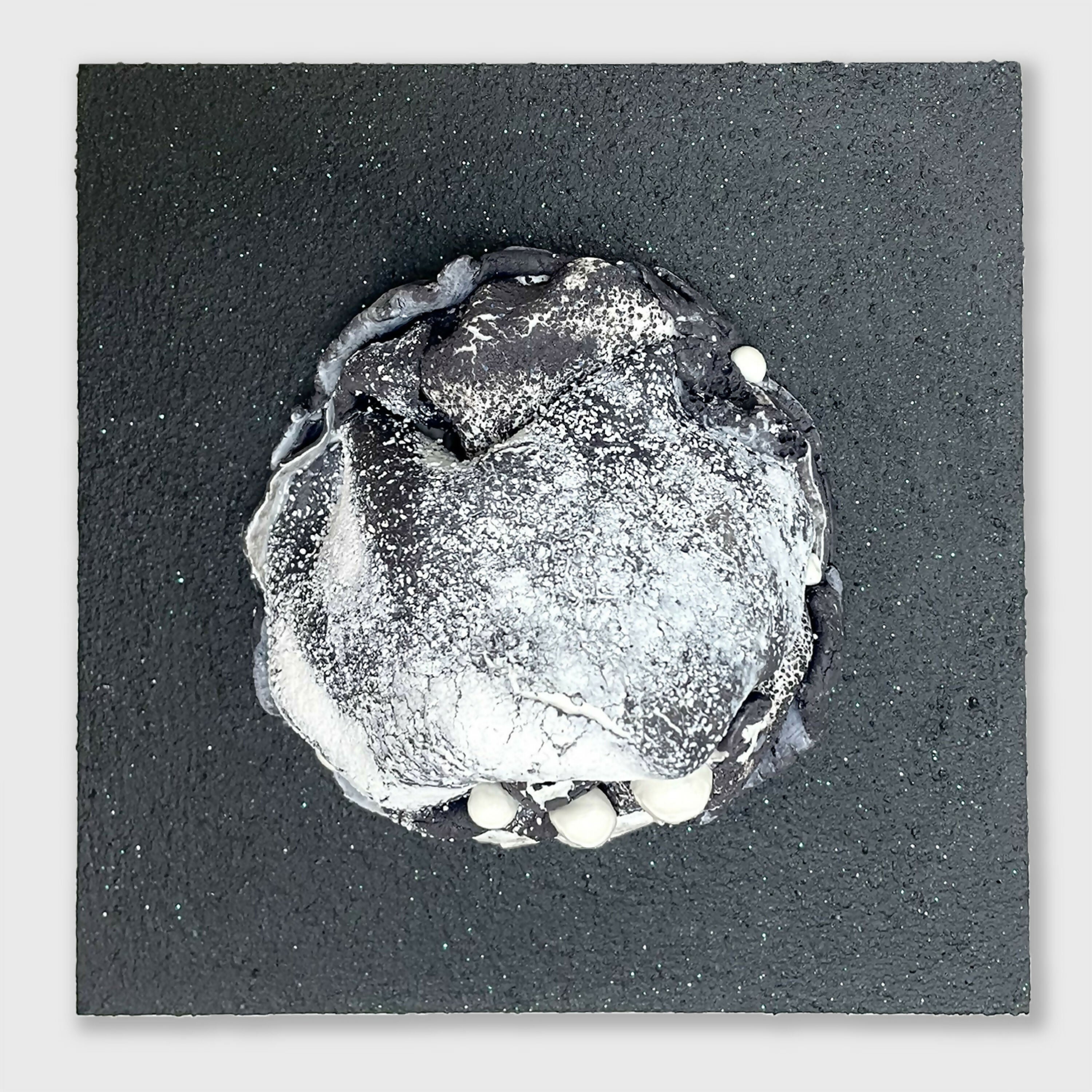 Bas relief tableau porcelaine collection Planète 3 | EMPREINTES Paris