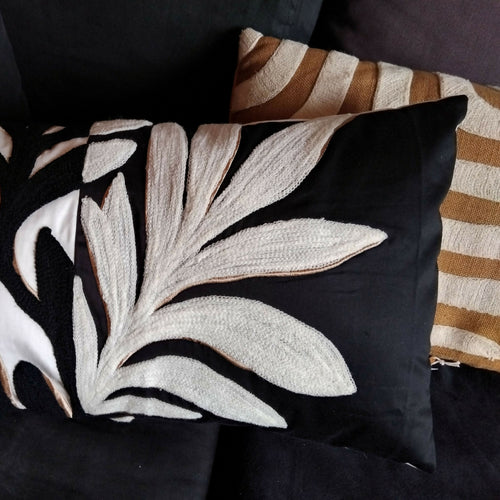 YKzYki4T1F | EMPREINTES Paris - EMPREINTES Paris