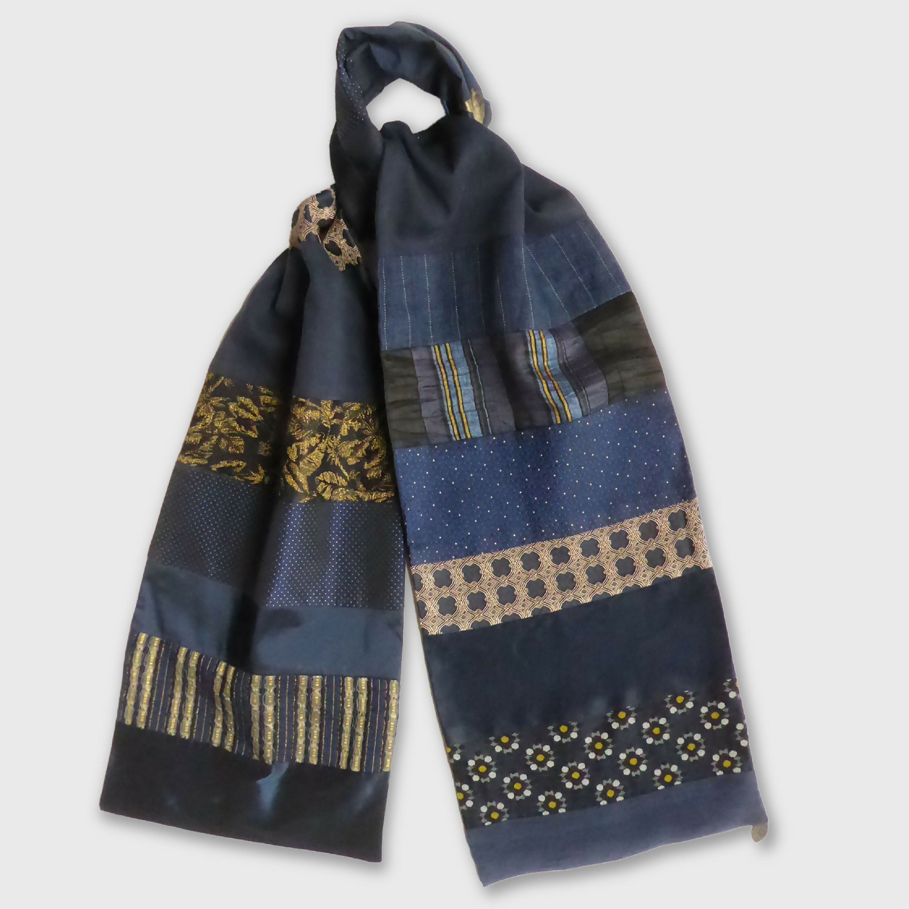 echarpe_intemporelle_homme_bleu_indigo_mordore_maya_hochman copie | EMPREINTES Paris