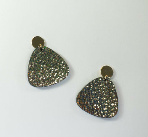 boucles_doreilles_mediator_dores_julie_troncin_maroquinerie copie | EMPREINTES Paris - EMPREINTES Paris