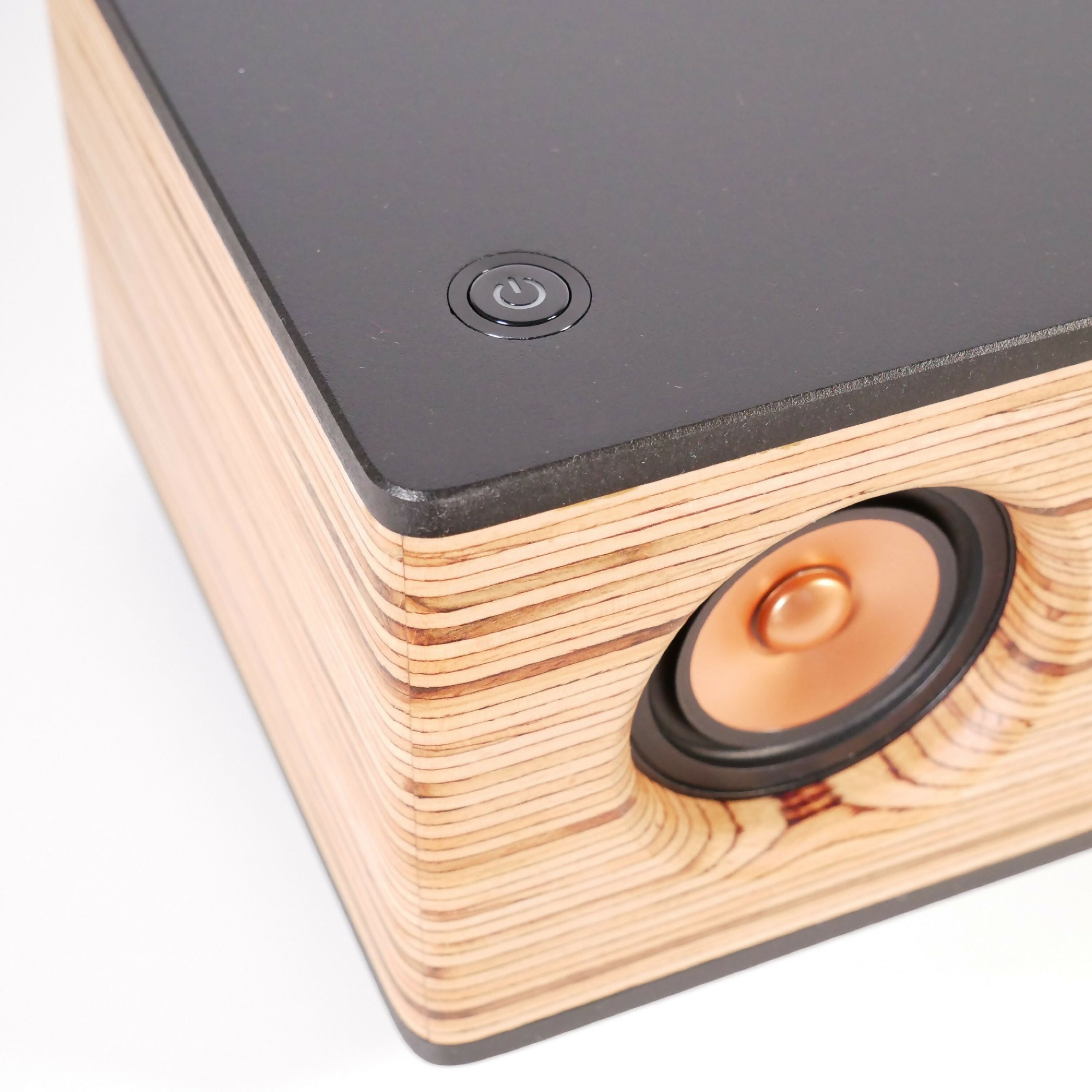 enceinte_bluetooth_studio_livehorn copie | EMPREINTES Paris