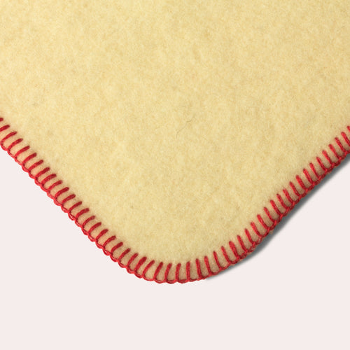 plaid_haute_laine_naturelle_finition_rouge_midipy copie | EMPREINTES Paris - EMPREINTES Paris