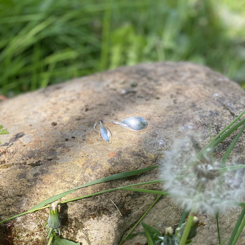 boucles_doreilles_teardrop_en_argent_massif_martele_forme_de_gouttes_artyssia copie | EMPREINTES Paris - EMPREINTES Paris