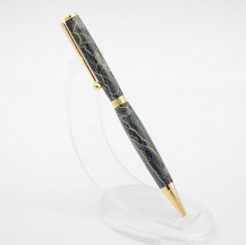 stylo_bille_en_dentelle_de_calais_caudry_i004_benjamin_pamart copie | EMPREINTES Paris - EMPREINTES Paris