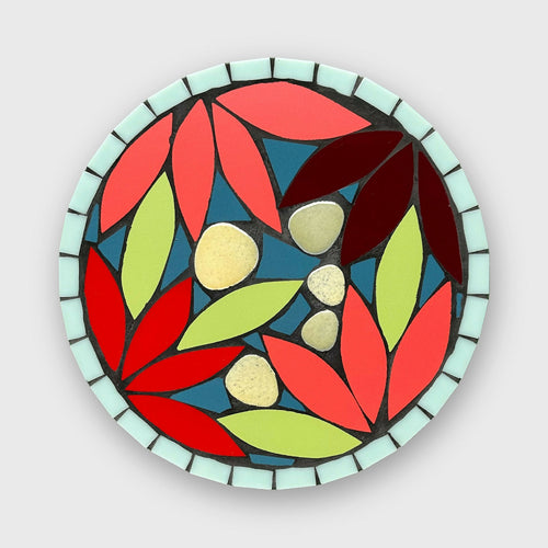 Dessous-de-plat mosaïque Magnolia rouge, vert et bleu paon II | EMPREINTES Paris - EMPREINTES Paris