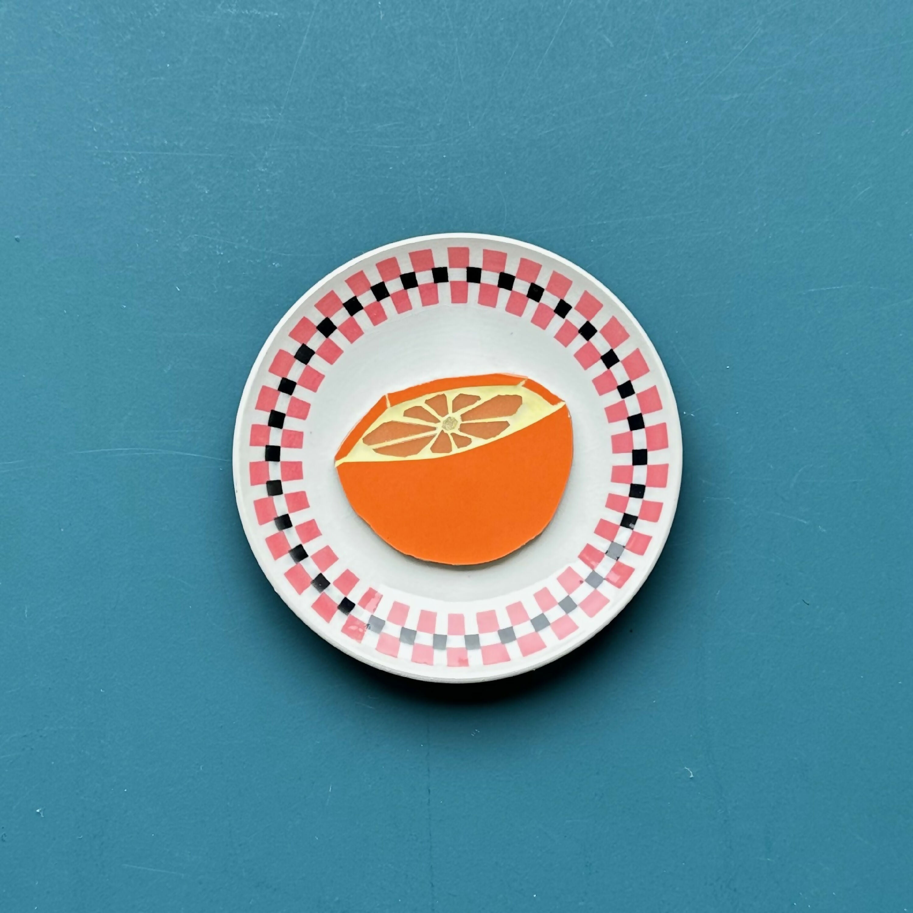 Assiette murale Orange coupée (petite) | EMPREINTES Paris