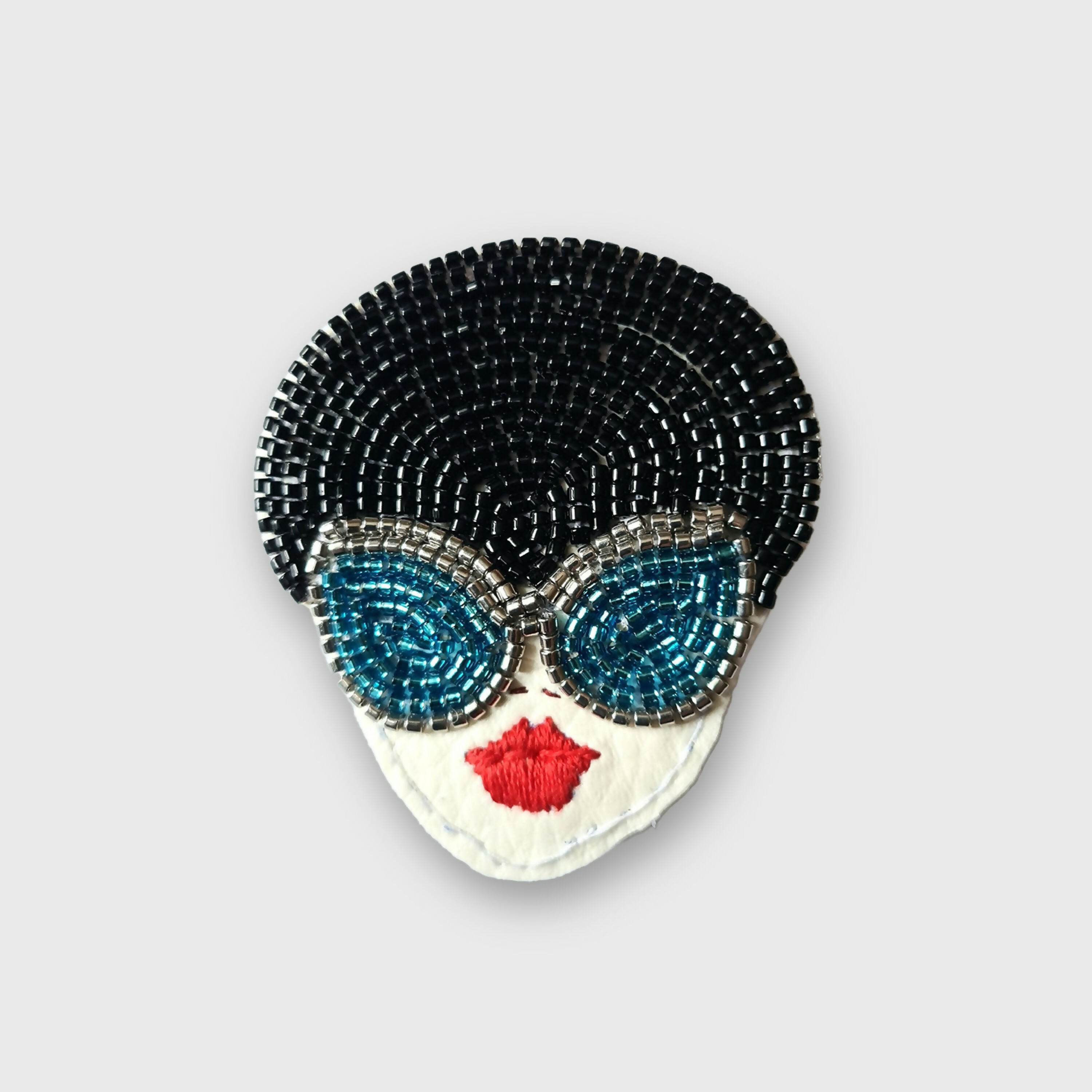 broche_perlee1_carole_bonneau copie | EMPREINTES Paris