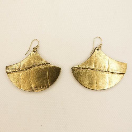 boucles_doreilles_en_cuir_ginkgo_julie_troncin_maroquinerie | EMPREINTES Paris - EMPREINTES Paris