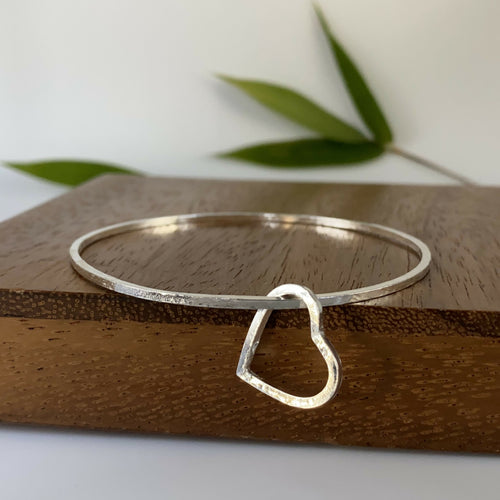 b5Rsz0sSIi | EMPREINTES Paris - EMPREINTES Paris