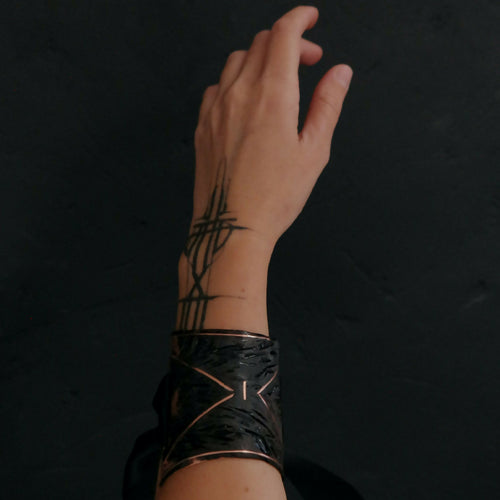 Manchette TAWOSERET | EMPREINTES Paris - EMPREINTES Paris