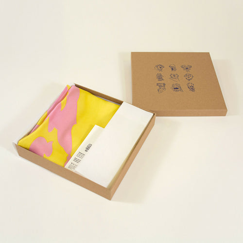 carre_de_soie_nebuleuse_jaune_et_rose_prelude_dans_la_pampa copie | EMPREINTES Paris - EMPREINTES Paris