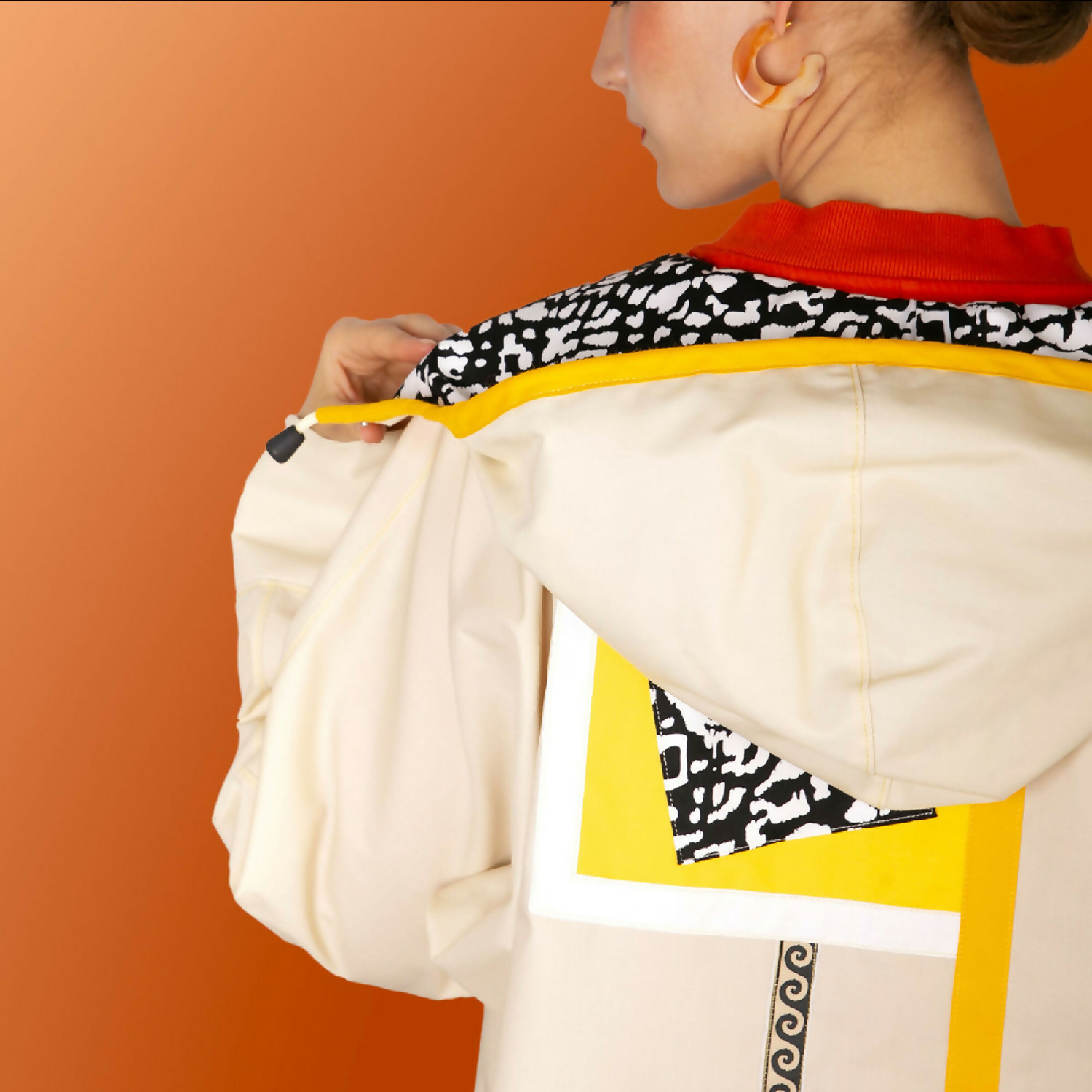 coupe_vent_scribouillages_kazan_vetements_joyeux copie | EMPREINTES Paris