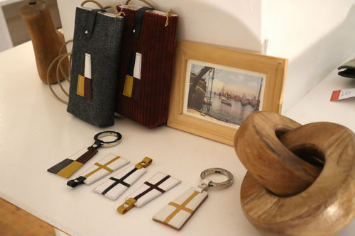 poche_telephone_nautic_–_gabardine_jaune_solaire_sylvie_strohl | EMPREINTES Paris - EMPREINTES Paris