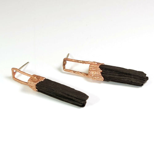 boucles_doreilles_porcelaine_noire_cuivre_lady_c_atelier_christine_moquet copie | EMPREINTES Paris - EMPREINTES Paris