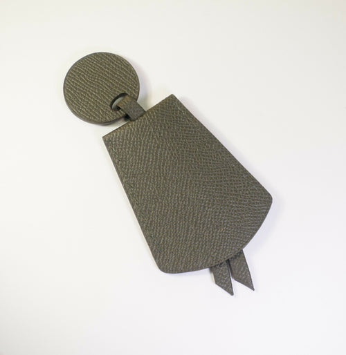 porte_clefs_gris_taupe_julie_troncin_maroquinerie copie | EMPREINTES Paris - EMPREINTES Paris