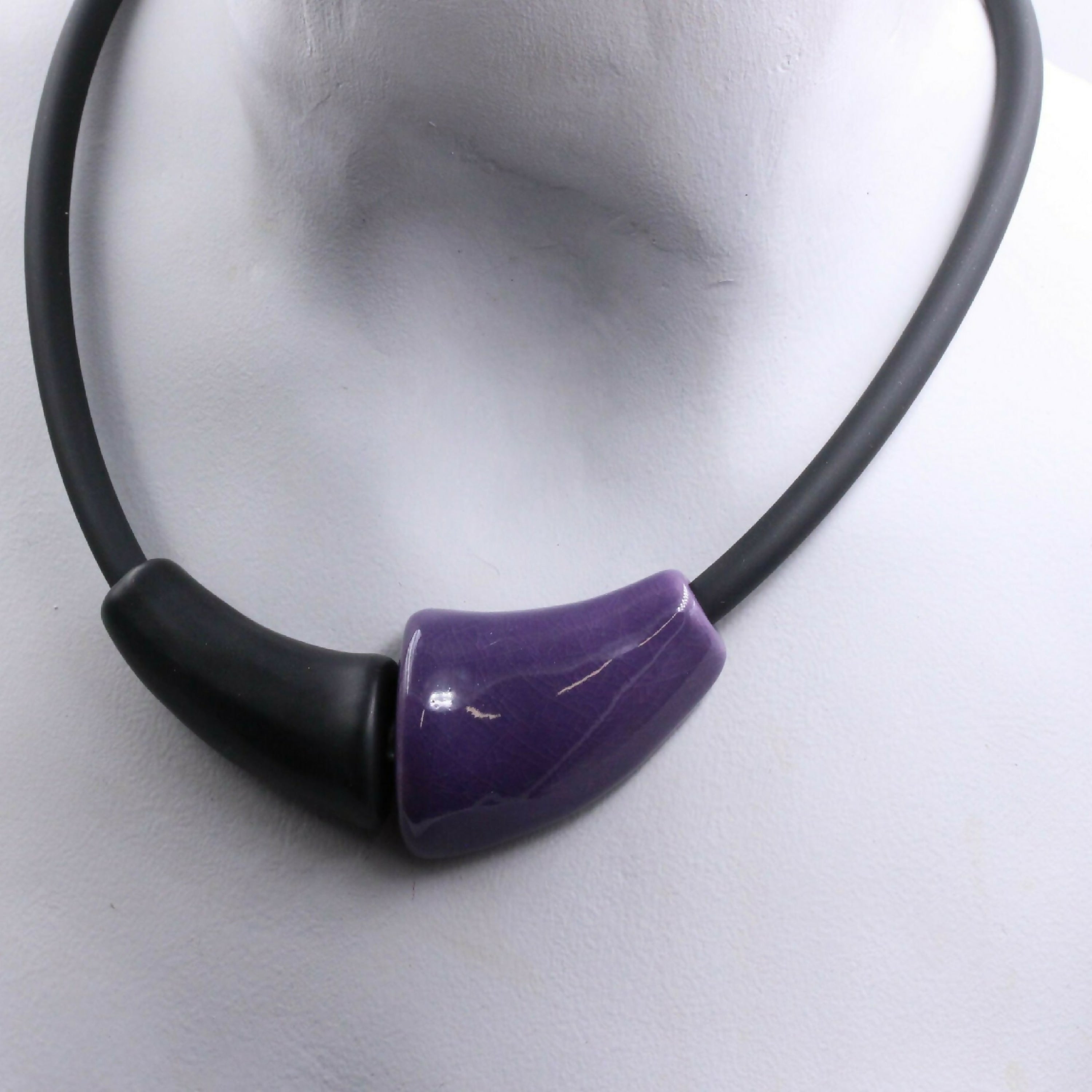 mdfvyQS5xi | EMPREINTES Paris