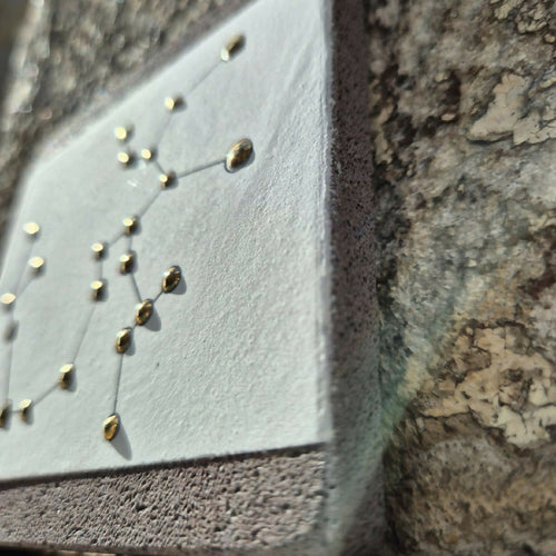 carre_de_pierre_de_lave_emaillee_constellation_du_sagittaire_les_emaux_de_marie copie | EMPREINTES Paris - EMPREINTES Paris